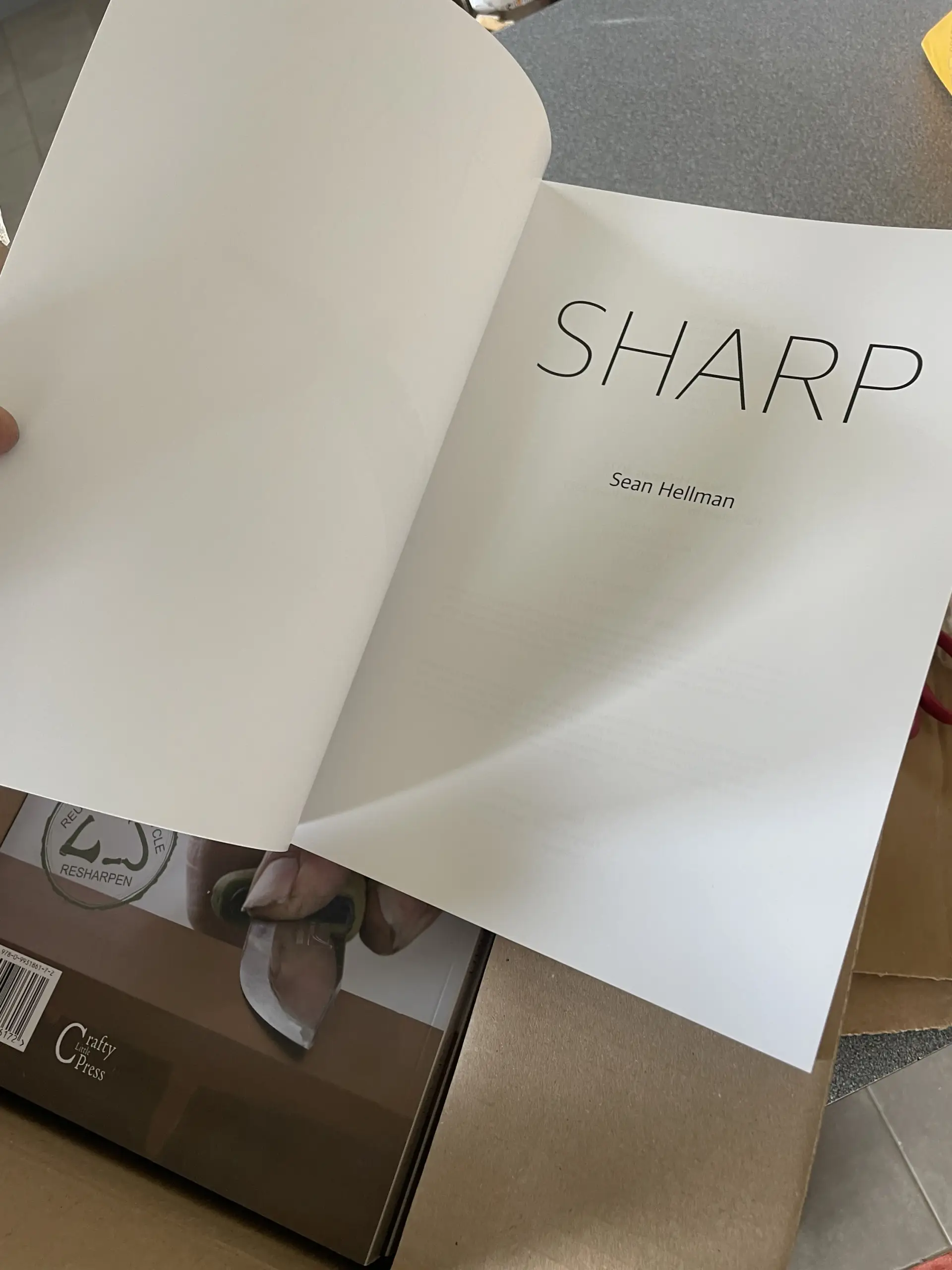Sharp van Sean Hellman